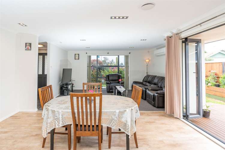 41a Saxbys Road Deanwell_7