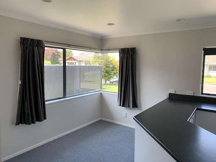  11 Mcilwaine Place Marton_2