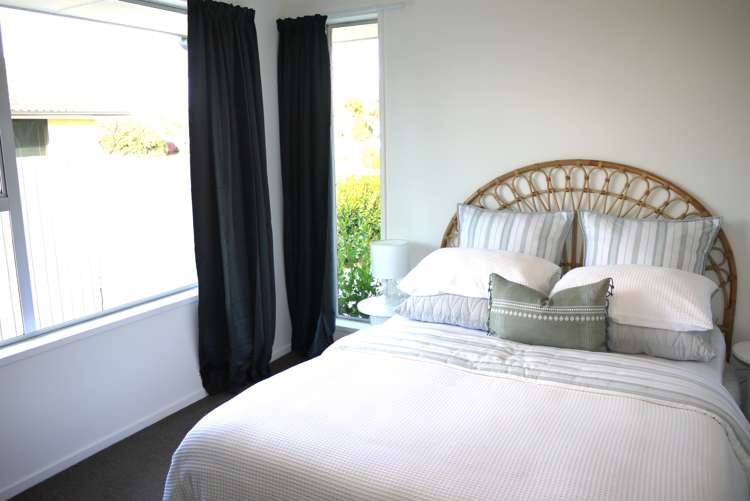 86 Dunbarton Street Redwood_6