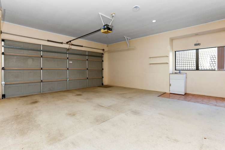 208 Botany Road Botany Downs_14