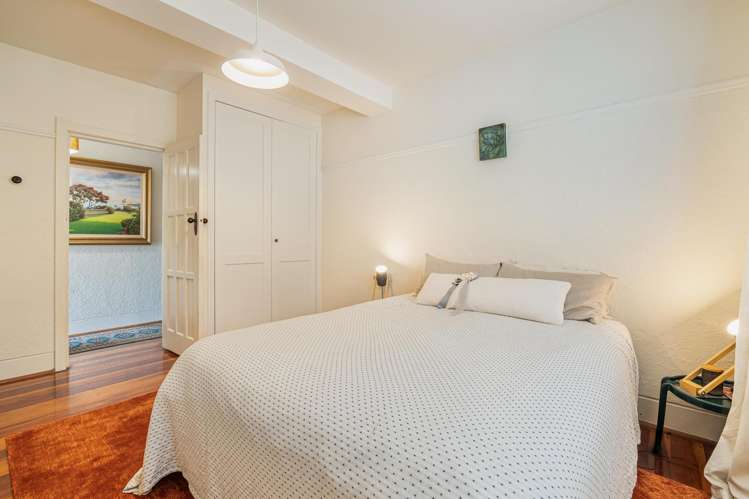 2/2 Herne Bay Road Herne Bay_13