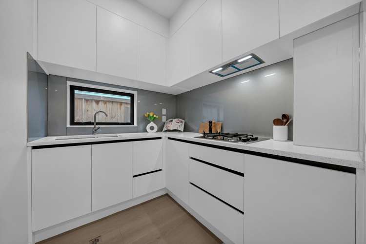 37 Ascent Street Flat Bush_13