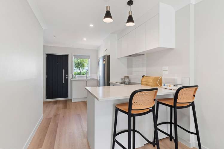 74 Paretaiuru Crescent Papakura_3