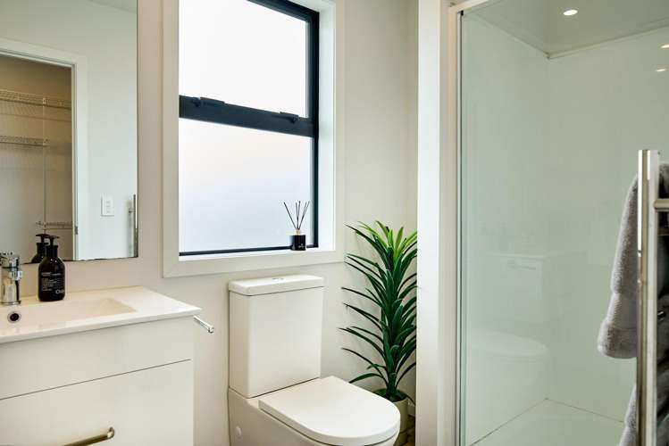 52b Chesterton Street Johnsonville_16