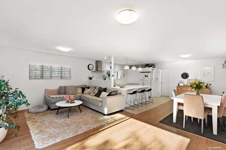 2/15 Kenmure Avenue Forrest Hill_3