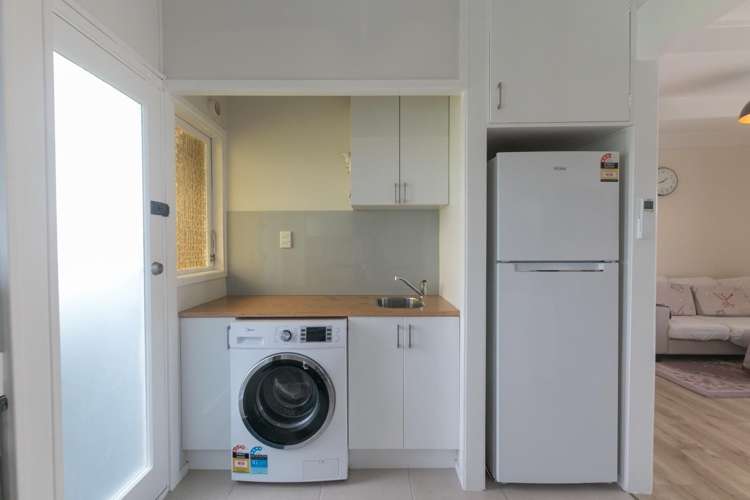 1/10 Robert Street 1660_6