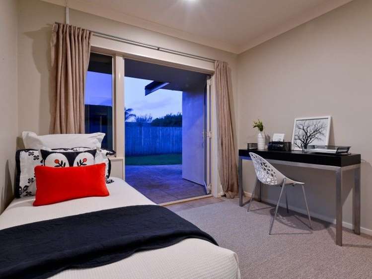 10 Stratford Place Huntington_12