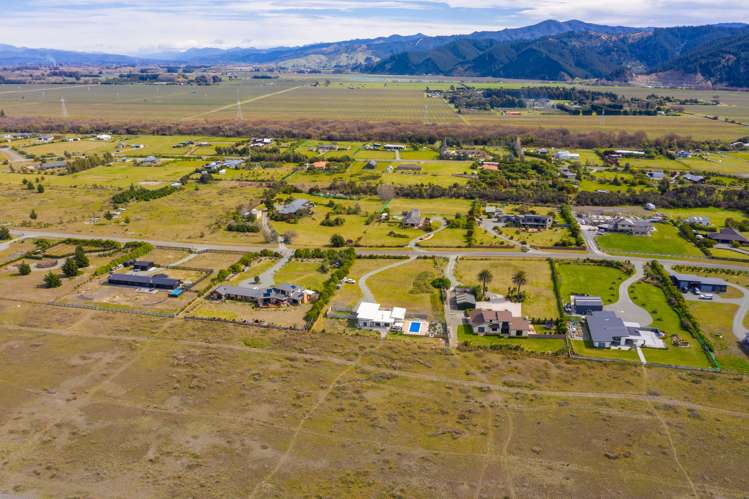28 Edgewater Place Rarangi_18