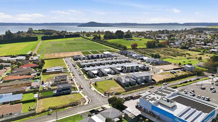 Unit 6, 12 Korotere Drive Owhata_6