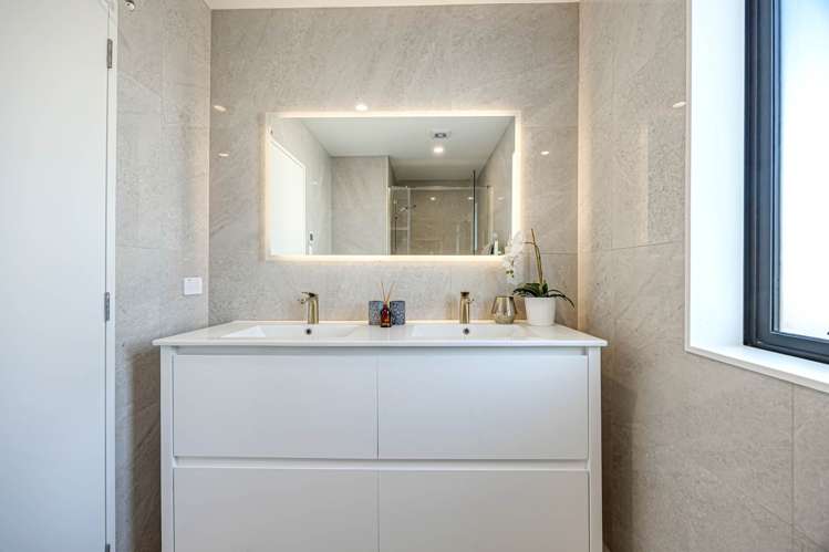 8 Baird Street Howick_26