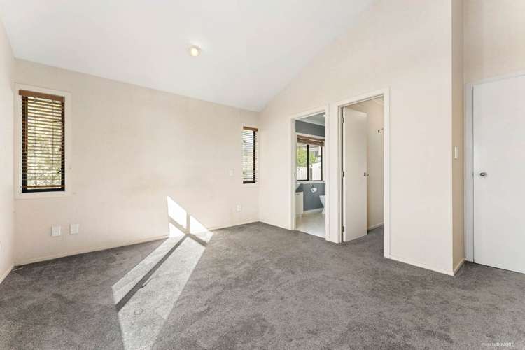 10 Cinnabar Place Westgate_12