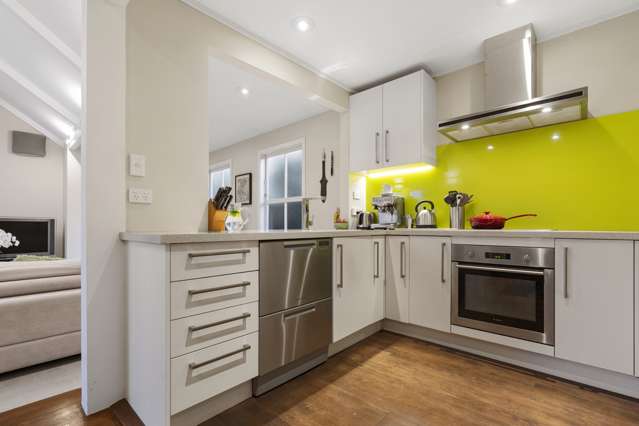 90 Old Mill Road Westmere_4