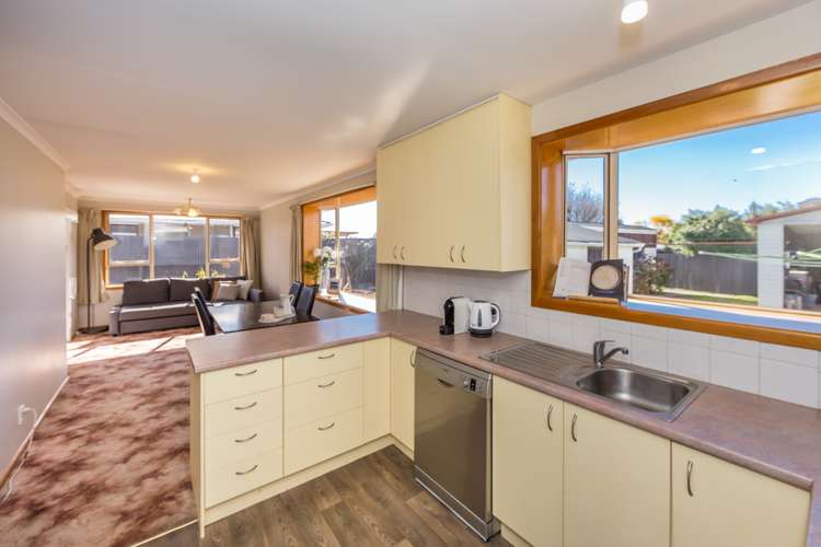 37 Oriana Crescent Hornby_7