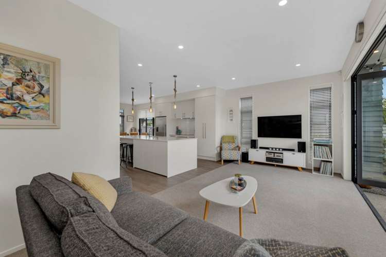 192 Seventh View Avenue Beachlands_6