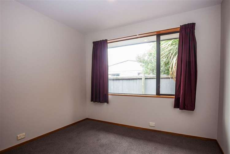 18a Oakley Crescent Hornby_11