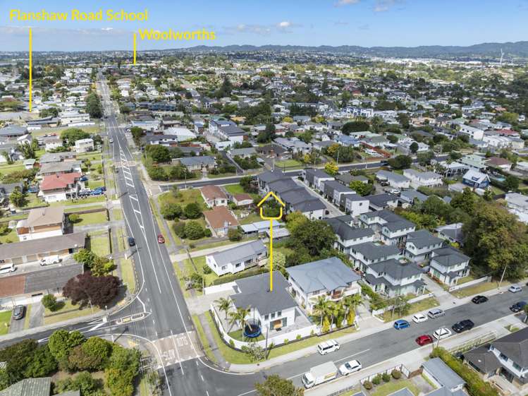 92A Flanshaw Street Te Atatu South_32