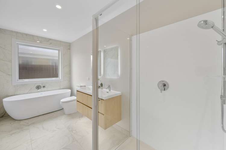 102 Pelorus Avenue Poraiti_21