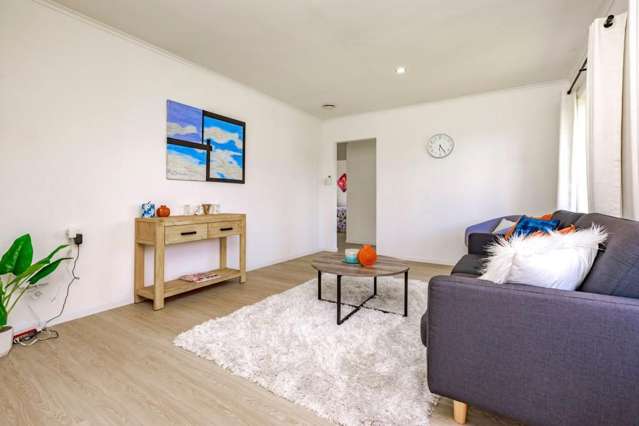 Charming 3BR Home in Papakura! Pets welcome