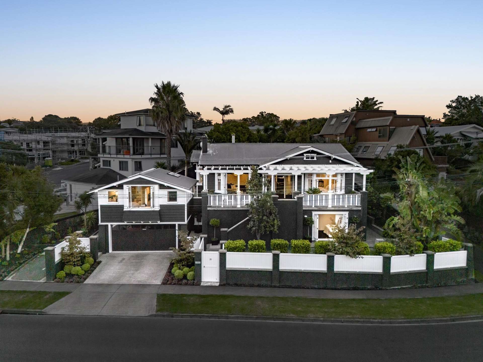 20 Seabreeze Road Narrow Neck_0