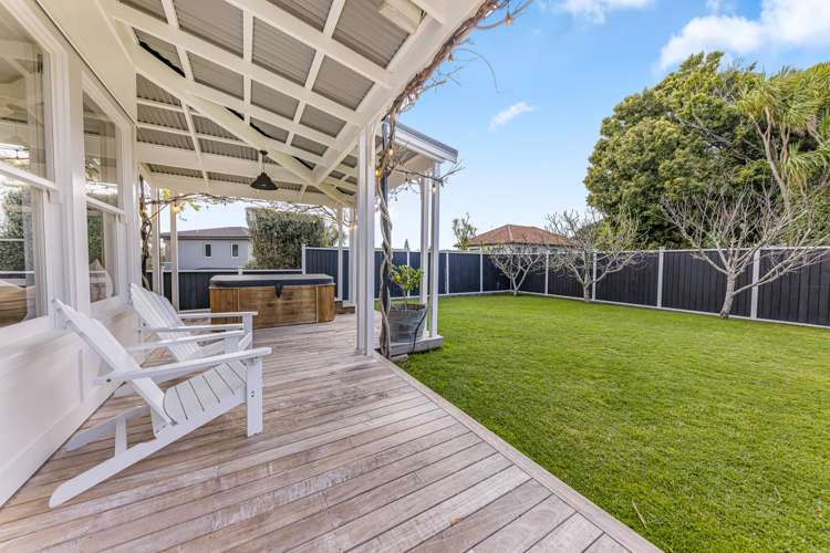 65a Kowhai Road Mairangi Bay_14