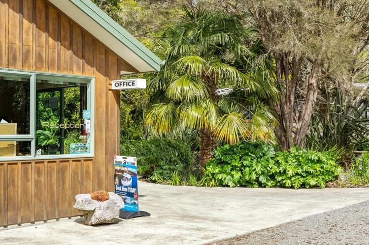 71 Main Road Havelock_43