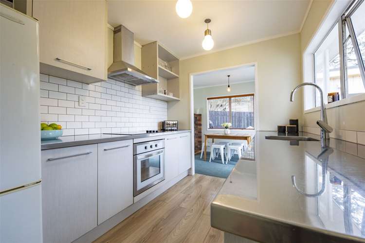 10 Talavera Place Te Atatu South_7