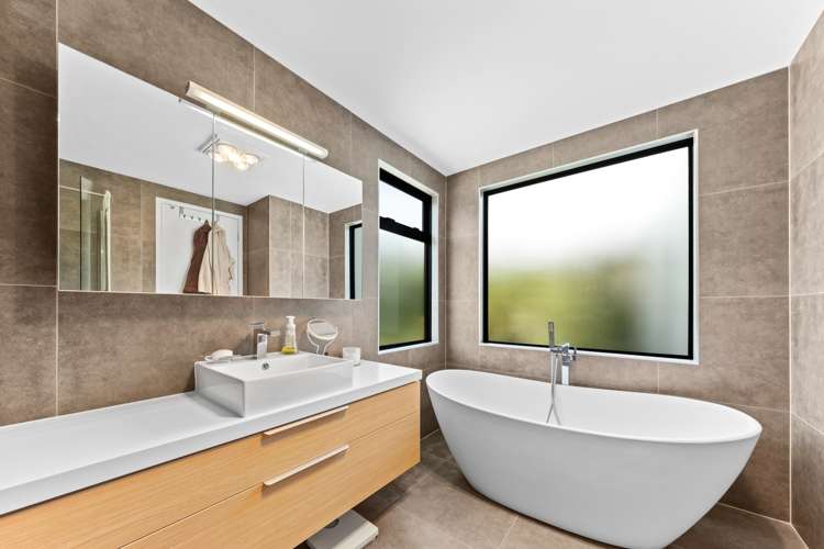 252 Courtenay Street Strandon_19