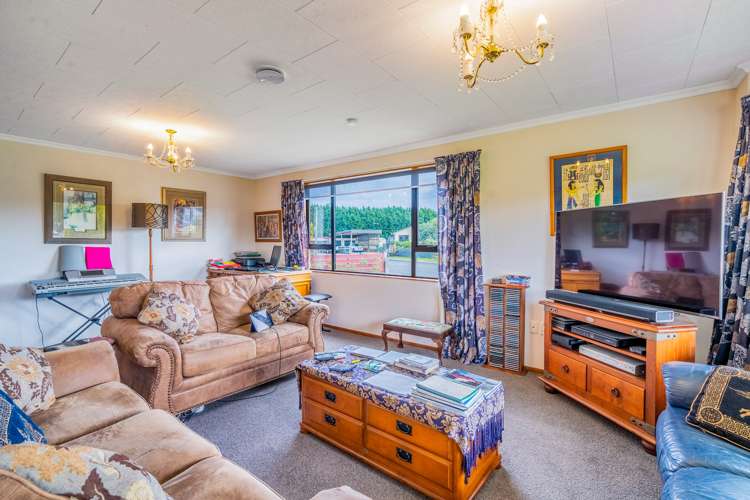 11 Scott Street Tuatapere_5