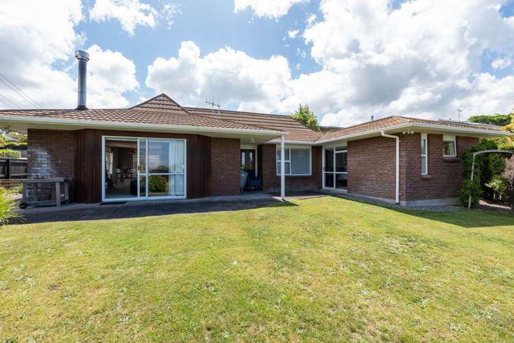 1 Te Hatepe Avenue Taupo_11