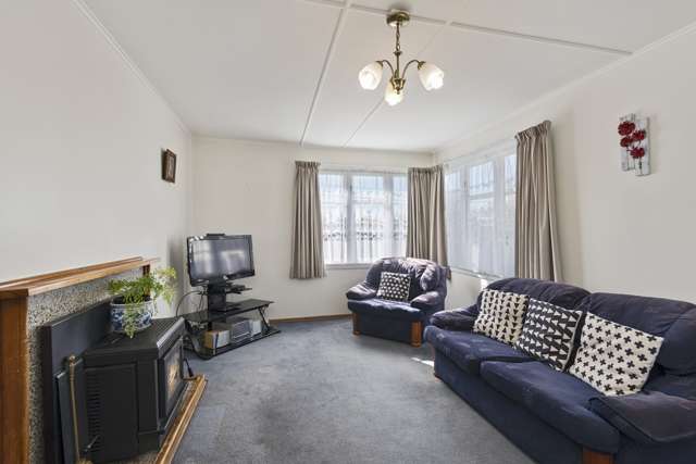 111 Springs Road Hornby_1