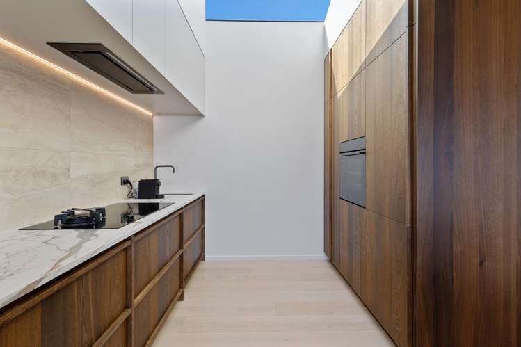 82 Princes Drive Britannia Heights_10