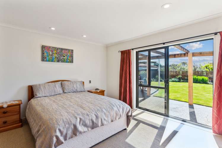 27 Quadrant Heights Paraparaumu_18
