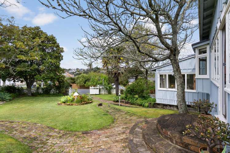 1 Westbourne Road Murrays Bay_22