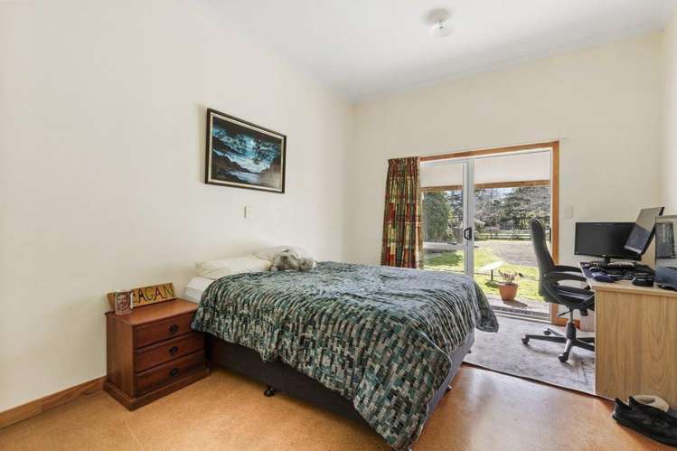 273 Peake Road 11373_5