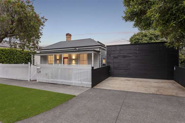 10 Royal Terrace Sandringham_1