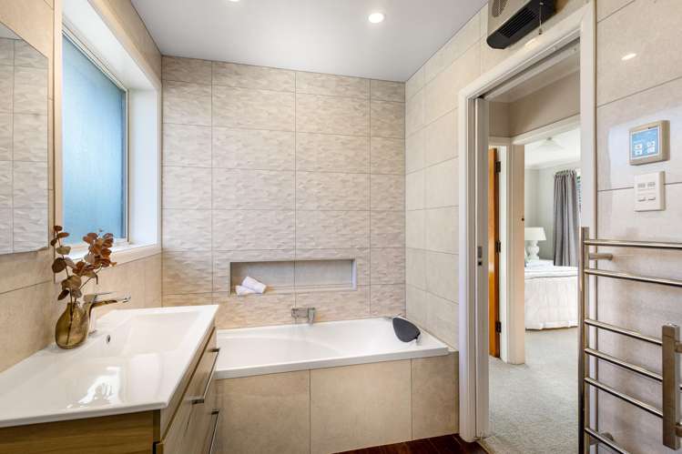 45 Teesdale Street Burnside_8