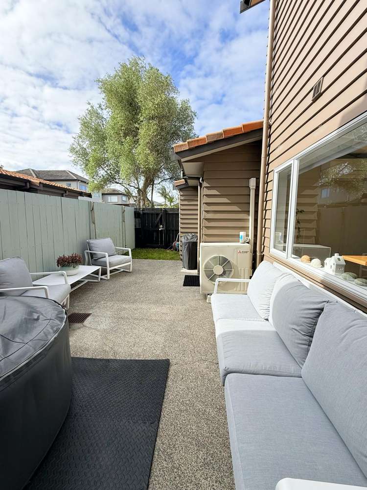 3 Savona Drive Flat Bush_9