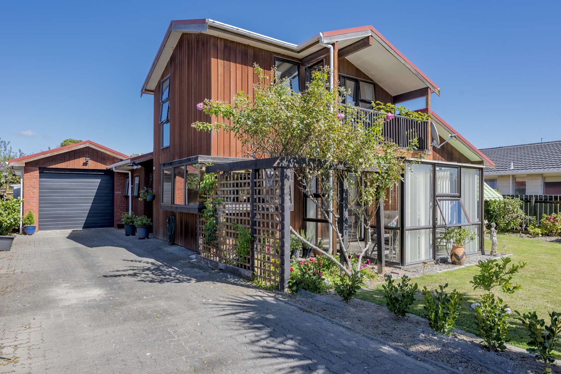 27 Knights Grove Otaki_0