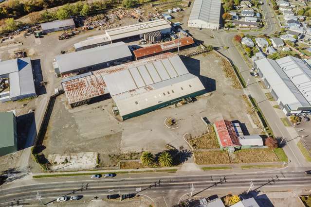 HUGE INDUSTRIAL LEASING OPPORTUNITY/IES!