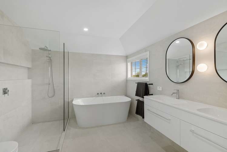 114 River Road Lincoln_22