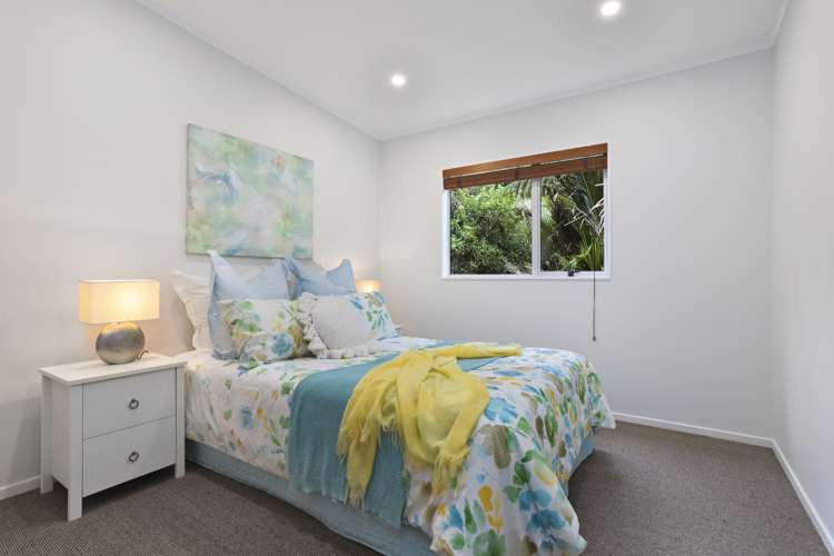 49 Tane Road Laingholm_16