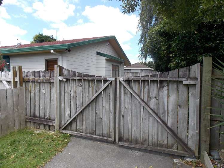 2/61 Clevedon Road Papakura_22