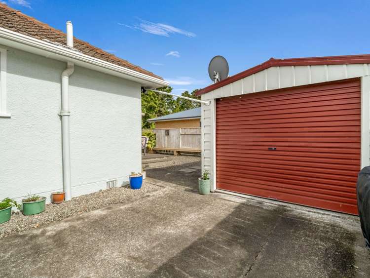 25 Vernon Avenue Takaro_25