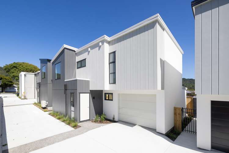 46 Wainuiomata Road_0