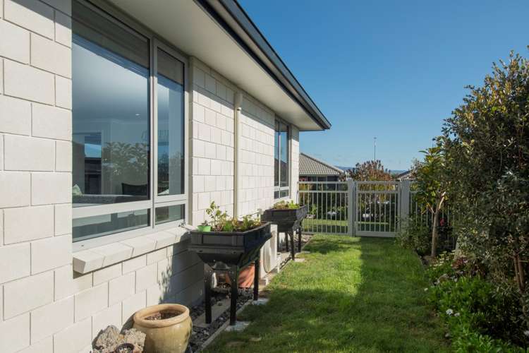 76 Bert Wall Drive Omokoroa_9