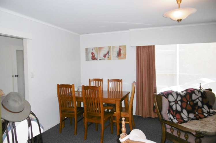 2/25 Byron Avenue Takapuna_2