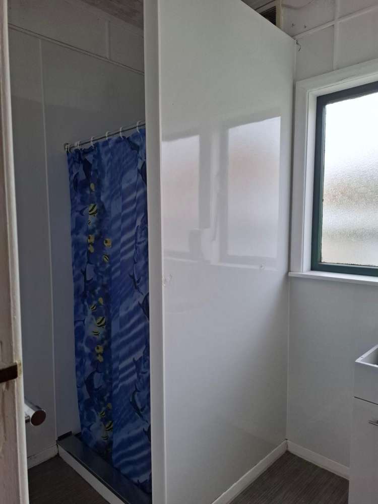 561 Queen Street East Levin_6