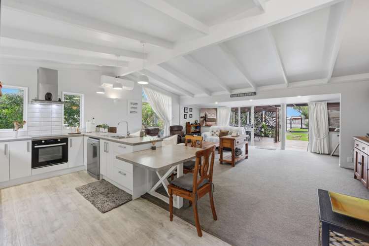 100 Torkar Road Clarks Beach_8