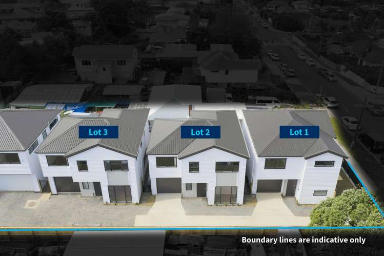 Units 1-3/48 Roberts Road_3