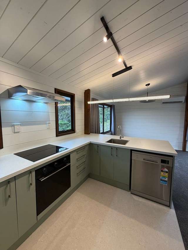 22 Percy Dyett Drive Karori_2